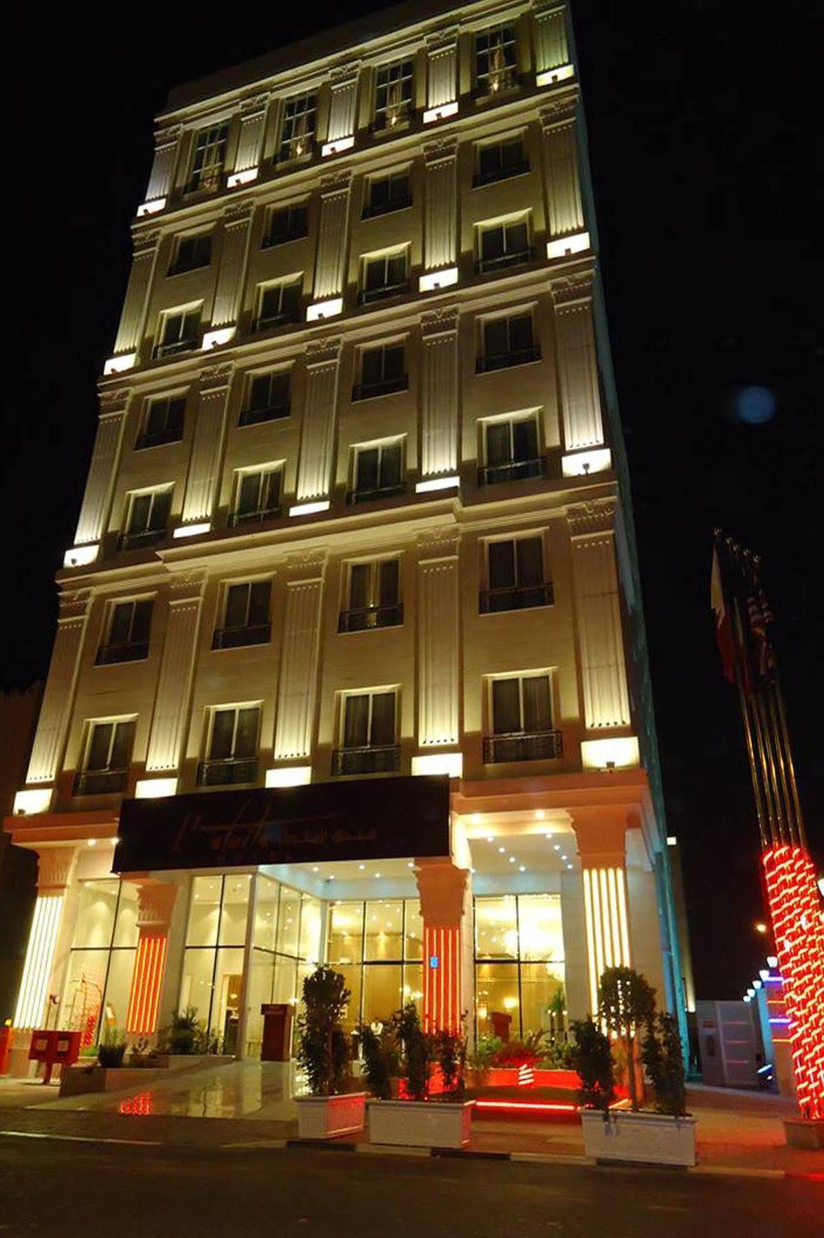 Strato Hotel By Warwick Доха Экстерьер фото